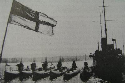 The J Class subs and HMAS Platypus